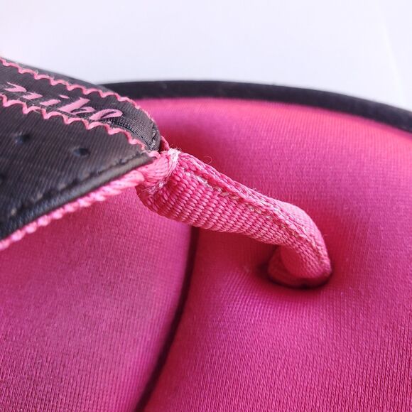 Nike Comfort Footbed Flip Flops Womens 7 Hot Pink Black Thong Sandals Athletic - Picture 9 of 9